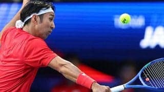  内山靖崇 ヒューイット息子下し初戦突破 