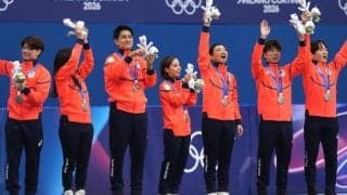 「あまりにもずさん」フィギュア表彰台の不備に批判止まず　組織委員会が対応も「悪影響を与えないかどうか心配」【冬季五輪】