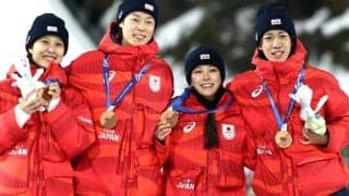 失格の悪夢から4年…チームで掴んだ銅メダルに高梨沙羅が嬉し泣き　ファンも感涙「ようやく報われた」【冬季五輪】