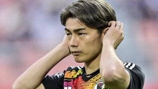｢かっくぃー｣｢オーラを感じる｣上田綺世の“お洒落すぎる”表紙ショット撮影シーンに反響！｢めっちゃイケメンやな～｣フェイエノールト公式マガジンに登場