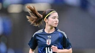 ｢華麗な妖精｣｢上手すぎるよ｣長谷川唯の“話題の神業リフティング”最新映像公開！ 本家“Yui Hasegawa Challenge”に脱帽｢ボールがほぼ回転しないんだよね｣