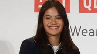  Emma Raducanu signed with UNIQLO 