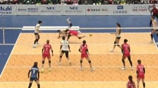 女子バレー、狩野舞子も驚いた本職リベロの超絶サーブ ピンチサーブで華麗な一打