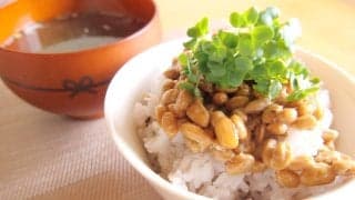 ブロッコリースプラウトと納豆を一緒に食べる効果は？キムチ、酢、卵…食べ合わせも解説