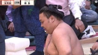 「霧島が泣きそう」「よかったね」土俵下で霧島が見せた表情にファンもらい泣き カメラが捉えた3度目V決定の瞬間