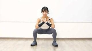 毎日スクワットは本当に痩せる？週2回との効果の違いと選び方を解説