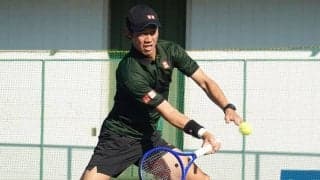 錦織圭、16年ぶりのサラソタで初戦突破。引退報道を否定し、強風の中キッカーにストレート勝ち。2回戦は第1シードのウー・イービンと激突