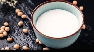 知るほど飲みたくなる？！豆乳の健康効果