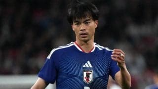｢恒例の年1ゴラッソ｣でBIG6制覇！三笘薫、恩師の前で決めた逆足ボレー弾に｢美しすぎる！｣｢ファンバステンばり｣の声！心配される後半30分の交代