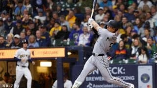 村上宗隆、新人王の模擬投票でトップ。岡本和真も4位