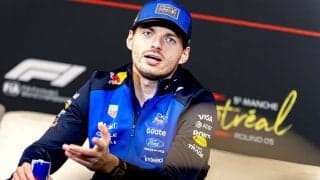 フェルスタッペンがレッドブルと2030年までの契約延長を発表　新PU次第で31年以降は未定「FIAとも、たくさんの話し合いをしてきた」