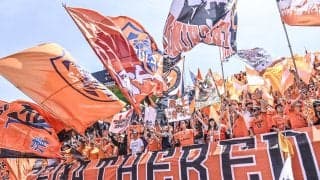 ｢目が痛くなりそう｣J1清水エスパルス、先着1万4000人に無料配布の“パルちゃんまみれ”法被にファン騒然！｢こうきたか…｣｢ある意味、派手すぎる｣｢すげーな笑｣