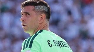 鈴木彩艶が押し出した…契約下だったアルゼンチン代表GKのチェルシー移籍を認めたアストン・ビラの“ウラ事情”「事実上の構想外となっていた」