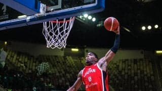 「狂ってるぜ」八村塁の“逆手スラムダンク”に世界衝撃！NBA＆クリッパーズ公式も反応で「マジでレブロン」「なんてパワーだ」