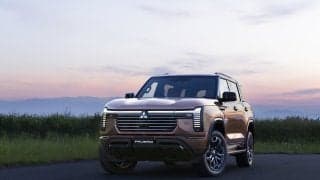 三菱の伝統クロスカントリーモデルが復活！　新型パジェロを世界初披露。10月1日から受注開始