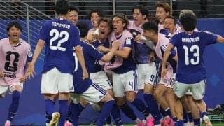 ｢とんでもないな｣町田新加入の日本代表FW29歳、本拠地デビュー戦で圧巻の2発！ バットマン姿での逆転弾に｢レベルが違う｣｢仕事しすぎ｣得点王宣言も！