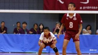 身長145㎝のセッターと150㎝のリベロが導いた奈良の名門・菟田野中の全国制覇。197㎝のエースとともに