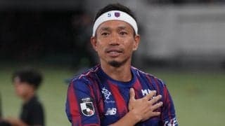 ｢長友佑都の1学年上だと!?｣FC東京の国立決戦に“奇跡の40歳”元国民的アイドル降臨！本人メッセージ動画に｢大変だっ!!｣｢ずるい｣｢この美貌はすごい｣