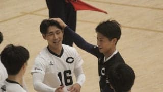 抜群の攻撃力でストレート快勝！──秋季関東大学バレーボールリーグ戦 対法大戦
