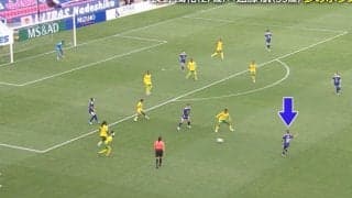 ウソでしょ…！？ なでしこ長野風花、4人の間をぶち抜く“衝撃のノールックキラーパス”「縦につける」「ちょっとずらす」遠藤航が見抜いていた“攻撃センス”