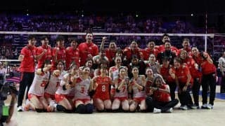 【バレー】日本女子、第２セット連取！一進一退の激しい攻防が続くも最後は和田が決め25－22