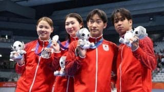 競泳　池江璃花子が謝罪の銀メダル「足」引っ張った。みんなに申し訳ない」混合４００メートルメドレーリレー　アジア大会３大会連続の表彰台