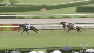 「強すぎて笑った」500kg超え2歳牝馬が“出遅れ最後方→捲り勝ち”の圧巻デビュー！ ファン期待膨らむ「モノが違う」