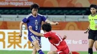 サッカー女子　３連覇狙う日本が１点リードで後半へ　２大会連続で北朝鮮との決勝　上野真実が技あり股抜きミドルで先制