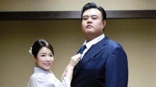 大相撲元幕内の英乃海が断髪式で妻の存在明かす、新ヘアスタイル「よく似合っている」結婚は１２年前