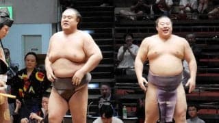 元英乃海が断髪式　弟・翔猿に寄り切り勝ち！最後の一番に大歓声「相撲をやってきて本当によかった」