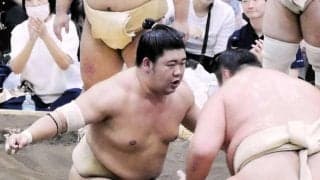 藤ノ川が今巡業初の実戦　３勝３敗も自然体「体がなまりすぎ」　先代師匠からの激励に刺激