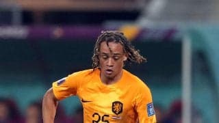 オランダの司令塔シャビ・シモンズ、ハーバード大の学生に！長期離脱期間使いビジネス学ぶ