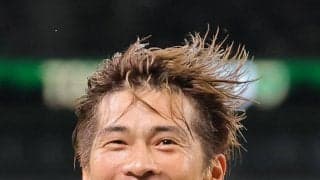 柏、神戸に４発快勝で首位浮上　スーパーサブ・瀬川祐輔は今季８点目　２度のアクデントにも動じず