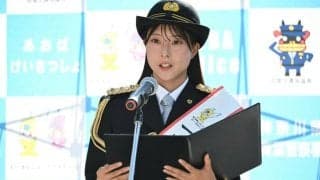 棒高跳び・日体大の小林美月選手が一日署長　闇バイトなどに注意訴え