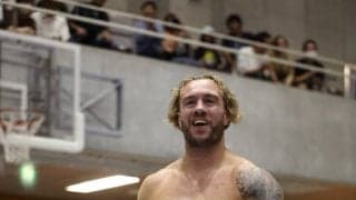 「ＡＥＷ世界王者」ウィル・オスプレイ、魚沼大会にサプライズ登場「リョーゴクで闘う準備はできている」…１０・１２両国国技館で「ＮＥＶＥＲ　６人タッグ王座戦」