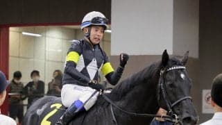 【東京１１Ｒ・オクトーバーＳ】アスクセクシーモアがイン突きで１番人気に応える　岩田康誠騎手「いつでもさばける脚がある」