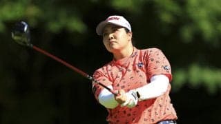 植手桃子が地元での初優勝へ首位キープ 1打差2位に酒井美紀ら5人／女子下部