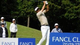 小林正則が２位浮上「追う方が自分のプレーに合っている」男子シニアツアー