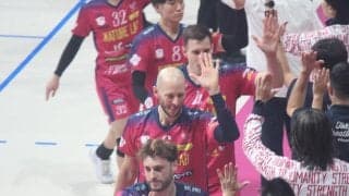 【バレー】東京GBクレク、チーム最多19得点で白星発進　22歳セッター称賛「彼がいたから」