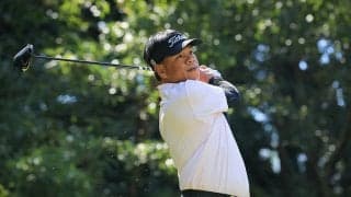 大会連覇へサマヌーン・スリロットが6打差独走で首位キープ 岩本高志と小林正則が2位