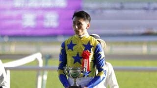 【富士S】吉村誠「すごい脚だった」良血馬シュガークンが復活V