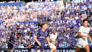３発快勝で首位の広島　浅野が３７４４日ぶり凱旋１アシスト「やっとこのピッチに立てた」「今は試合に出るのに必死」