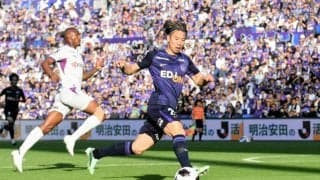 復帰した浅野拓磨が本拠で初出場　「今の俺の方がギラギラしてる」