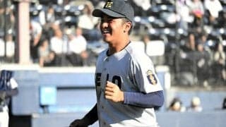 ガッツの決勝点　慶応、佐野日大破り準々決勝　秋季関東高校野球大会