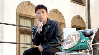 【ボクシング】ＷＢＣライトフライ級王者・岩田翔吉、来年１月にもサンティアゴとの３団体王座統一戦見据え「必ず借りは返す」…母校・早大を訪問