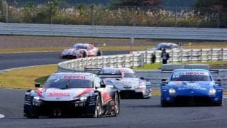 【スーパーＧＴ】第７戦・ＧＴ５００はスタンレーが優勝、今季２勝目挙げ最終戦で逆転総合Ｖへ  絶対王者ａｕトムスに３点差猛追